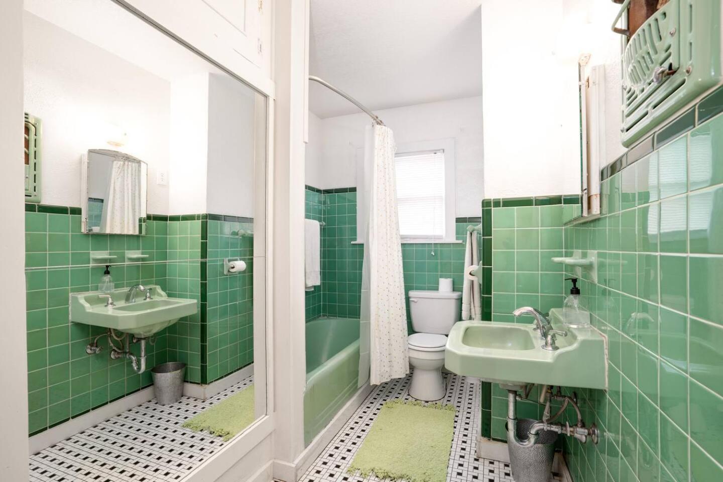 Holiday home The Harby House - Close To U Of H, Downtown, Stadiums, Med Center Houston
